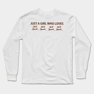 Just a girl who loves frogs Long Sleeve T-Shirt